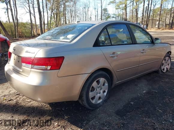 2008 Hyundai Sonata GLS с VIN 5NPET46C68H358305, выставлен на аукционе IAAI как лот 41218276 с пробегом 30 790 миль миль и . История ставок и продаж доступна на DreamBid. Изображение 4.