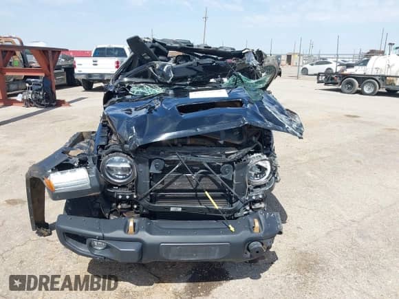 2022 Jeep Wrangler Unlimited Rubicon 392 с VIN 1C4JJXSJXNW213946, выставлен на аукционе IAAI как лот 41959058 с пробегом Не указан миль и . История ставок и продаж доступна на DreamBid. Изображение 6.