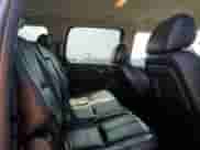 2010 Chevrolet Suburban LT z VIN 1GNUCJE04AR216753, wystawiony jako Copart lot #72060635 z przebiegiem 154 206 mil mil oraz Czysty tytuł • Clean title. Historia ofert i sprzedaży dostępna na DreamBid. Obrazek 11.