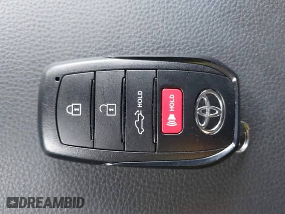 2024 Toyota Tacoma SR5 with VIN 3TMLB5JNXRM055645, listed as a IAAI auction lot 41208771 with 984 mi miles and . Bid and sale history available at DreamBid. Image 11.