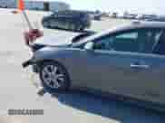 2011 Hyundai Sonata Limited с VIN 5NPEC4AC0BH130282, выставлен на аукционе IAAI как лот 42237674 с пробегом 168 399 миль миль и . История ставок и продаж доступна на DreamBid. Изображение 17.