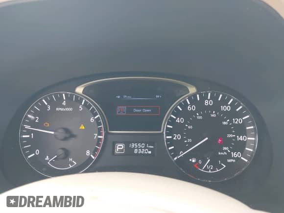 2013 Nissan Pathfinder Platinum with VIN 5N1AR2MNXDC657206, listed as a IAAI auction lot 41684135 with 135,501 mi miles and . Bid and sale history available at DreamBid. Image 7.