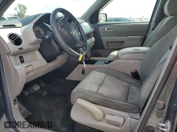 2012 Honda Pilot LX с VIN 5FNYF3H27CB009809, выставлен на аукционе Copart как лот 81055135 с пробегом 160 560 миль миль и На запчасти • Non repairable. История ставок и продаж доступна на DreamBid. Изображение 7.