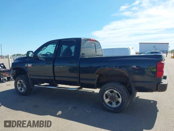 2007 Dodge 2500 SLT с VIN 3D7KS28A97G797243, выставлен на аукционе IAAI как лот 42612288 с пробегом 165 873 миль миль и . История ставок и продаж доступна на DreamBid. Изображение 14.