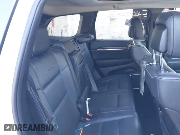 2020 Jeep Grand Cherokee Summit с VIN 1C4RJFJT0LC163752, выставлен на аукционе IAAI как лот 38725572 с пробегом 49 652 миль миль и . История ставок и продаж доступна на DreamBid. Изображение 8.