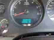 2013 Chevrolet Avalanche LTZ z VIN 3GNTKGE75DG300079, wystawiony jako IAAI lot #42278137 z przebiegiem 120 941 mil mil oraz . Historia ofert i sprzedaży dostępna na DreamBid. Obrazek 7.
