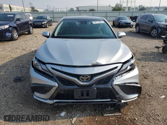 2021 Toyota Camry XSE with VIN 4T1K61BK4MU042368, listed as a Copart auction lot 66713025 with 37,666 mi miles and Salvage title. Bid and sale history available at DreamBid. Image 5.