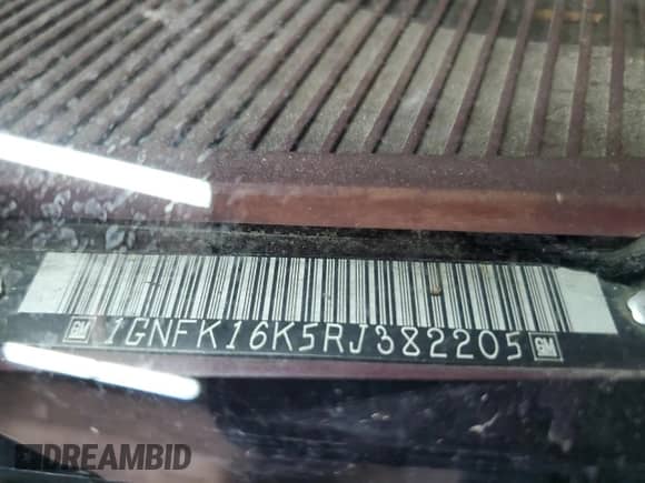 1994 Chevrolet Suburban z VIN 1GNFK16K5RJ382205, wystawiony jako Copart lot #77995064 z przebiegiem 294 600 mil mil oraz Czysty tytuł • Clean title. Historia ofert i sprzedaży dostępna na DreamBid. Obrazek 13.