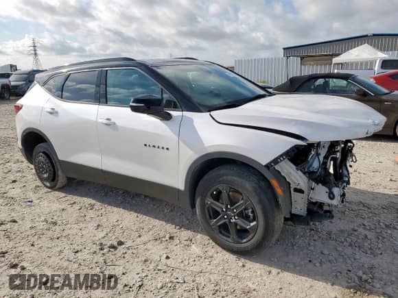 2024 Chevrolet Blazer LT с VIN 3GNKBDRS9RS132699, выставлен на аукционе Copart как лот 65973745 с пробегом 18 751 миль миль и Списание • Salvage title. История ставок и продаж доступна на DreamBid. Изображение 4.
