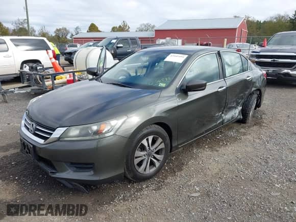 2014 Honda Accord LX с VIN 1HGCR2F31EA056998, выставлен на аукционе IAAI как лот 43445494 с пробегом 332 796 миль миль и . История ставок и продаж доступна на DreamBid. Изображение 2.