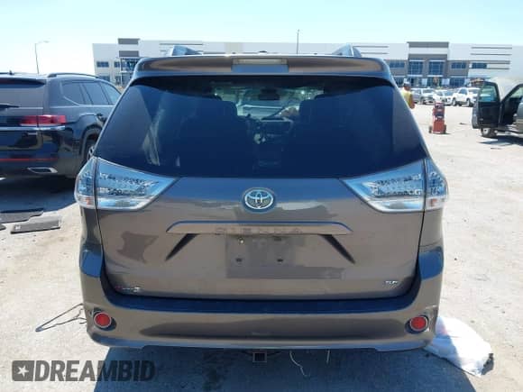 2012 Toyota Sienna SE with VIN 5TDXK3DC5CS232979, listed as a IAAI auction lot 43136504 with 198,231 mi miles and . Bid and sale history available at DreamBid. Image 16.