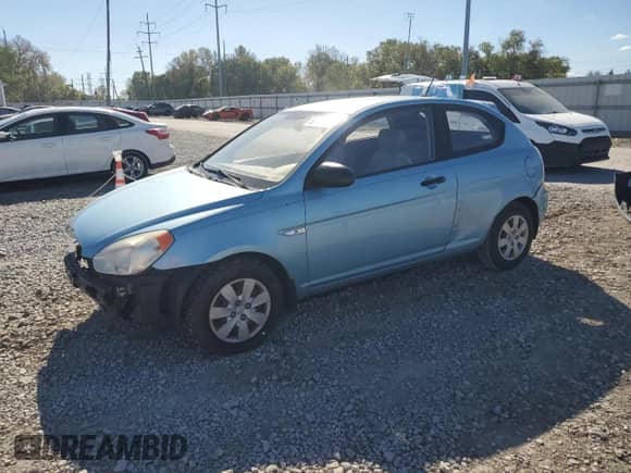 2009 Hyundai Accent Auto GS с VIN KMHCM36C39U127038, выставлен на аукционе Copart как лот 86157165 с пробегом 131 882 миль миль и Списание • Salvage title. История ставок и продаж доступна на DreamBid. Изображение 1.