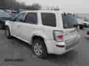 2008 Mercury Mariner with VIN 4M2CU91128KJ03668, listed as a IAAI auction lot 41213830 with 240,480 mi miles and . Bid and sale history available at DreamBid. Image 3.