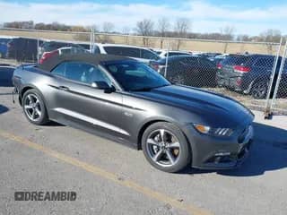 2017 Ford Mustang GT Premium z VIN 1FATP8FFXH5316920, wystawiony jako IAAI lot #40822348 z przebiegiem 18 983 mil mil oraz . Historia ofert i sprzedaży dostępna na DreamBid. Obrazek 1.
