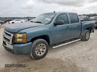 2011 Chevrolet Silverado 1500 LS z VIN 3GCPCREA2BG134843, wystawiony jako Copart lot #65122715 z przebiegiem 241 112 mil mil oraz Szkoda całkowita • Salvage title. Historia ofert i sprzedaży dostępna na DreamBid. Obrazek 1.
