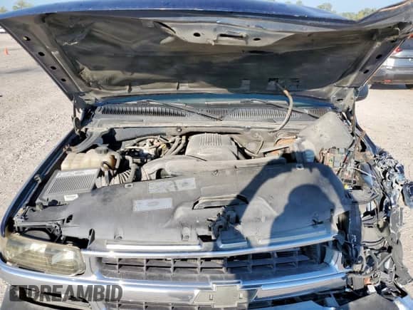2003 Chevrolet Tahoe LS с VIN 1GNEC13Z13R237469, выставлен на аукционе Copart как лот 82368935 с пробегом Не указан миль и Списание • Salvage title. История ставок и продаж доступна на DreamBid. Изображение 12.
