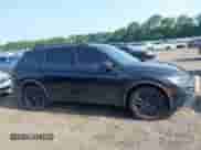 2022 Volkswagen Tiguan SE R-Line Black with VIN 3VV8B7AX6NM051090, listed as a IAAI auction lot 42522563 with 105,087 mi miles and . Bid and sale history available at DreamBid. Image 12.