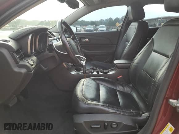 2015 Chevrolet Malibu LT with VIN 1G11D5SL4FF110187, listed as a Copart auction lot 68973225 with 197,128 mi miles and Salvage title. Bid and sale history available at DreamBid. Image 7.