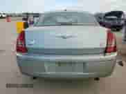 2006 Chrysler 300 C с VIN 2C3KK63H96H413261, выставлен на аукционе Copart как лот 61877445 с пробегом 150 433 миль миль и Списание • Salvage title. История ставок и продаж доступна на DreamBid. Изображение 6.