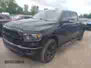 2020 Ram 1500 Big Horn z VIN 1C6SRFFT5LN397464, wystawiony jako IAAI lot #42761267 z przebiegiem 48 465 mil mil oraz . Historia ofert i sprzedaży dostępna na DreamBid. Obrazek 2.