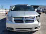 2009 Dodge Grand Caravan SXT with VIN 2D8HN54199R643505, listed as a Copart auction lot 82300985 with 155,586 mi miles and Non repairable. Bid and sale history available at DreamBid. Image 5.