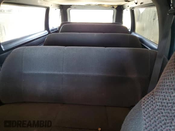 2001 Dodge Passenger with VIN 2B5WB35Z61K540295, listed as a Copart auction lot 73570834 with 204,537 mi miles and Salvage title. Bid and sale history available at DreamBid. Image 10.