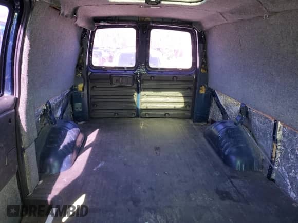 2000 Chevrolet Express Cargo with VIN 1GCFG15W0Y1102137, listed as a Copart auction lot 46884595 with 232,101 mi miles and Salvage title. Bid and sale history available at DreamBid. Image 10.