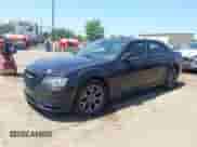 2016 Chrysler 300 S с VIN 2C3CCAGG4GH157280, выставлен на аукционе IAAI как лот 42526628 с пробегом 190 847 миль миль и . История ставок и продаж доступна на DreamBid. Изображение 18.