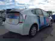 2015 Toyota Prius Advanced z VIN JTDKN3DP2F3068665, wystawiony jako IAAI lot #43268598 z przebiegiem 291 807 mil mil oraz . Historia ofert i sprzedaży dostępna na DreamBid. Obrazek 4.