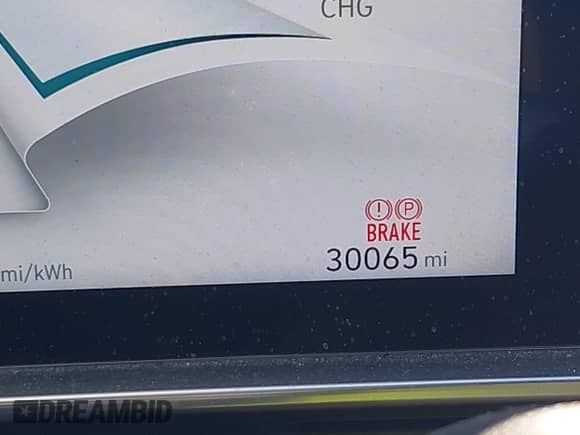 2023 Hyundai Ioniq 6 SE z VIN KMHM24AC7PA045528, wystawiony jako IAAI lot #42791381 z przebiegiem 30 065 mil mil oraz . Historia ofert i sprzedaży dostępna na DreamBid. Obrazek 16.