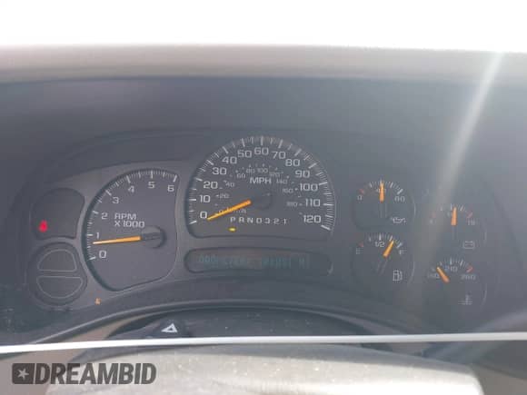 2006 GMC Sierra 1500 SLE1 z VIN 2GTEK19B261264327, wystawiony jako IAAI lot #42161758 z przebiegiem 101 091 mil mil oraz . Historia ofert i sprzedaży dostępna na DreamBid. Obrazek 7.