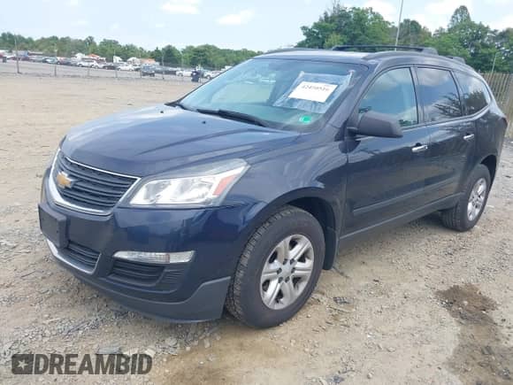 2015 Chevrolet Traverse LS z VIN 1GNKVFED6FJ293826, wystawiony jako IAAI lot #42450516 z przebiegiem Nie podano mil oraz . Historia ofert i sprzedaży dostępna na DreamBid. Obrazek 17.