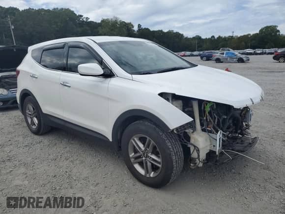 2017 Hyundai Santa Fe 2.4L с VIN 5XYZTDLB7HG439088, выставлен на аукционе Copart как лот 82317835 с пробегом 160 826 миль миль и Списание • Salvage title. История ставок и продаж доступна на DreamBid. Изображение 4.