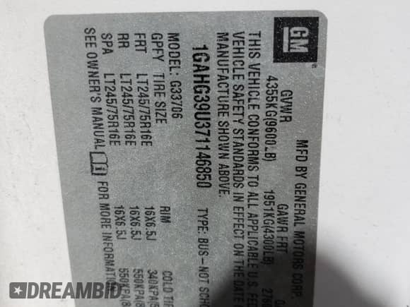 2007 Chevrolet Express Passenger с VIN 1GAHG39U371146850, выставлен на аукционе Copart как лот 60871514 с пробегом 95 533 миль миль и Списание • Salvage title. История ставок и продаж доступна на DreamBid. Изображение 13.