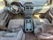 2007 Honda Odyssey EX z VIN 5FNRL38417B031602, wystawiony jako Copart lot #71609975 z przebiegiem 190 959 mil mil oraz Szkoda całkowita • Salvage title. Historia ofert i sprzedaży dostępna na DreamBid. Obrazek 8.