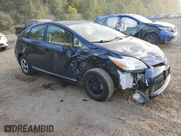 2012 Toyota Prius One with VIN JTDKN3DU2C0334916, listed as a Copart auction lot 82244425 with 253,160 mi miles and Clean title. Bid and sale history available at DreamBid. Image 4.