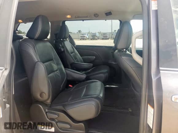 2015 Toyota Sienna SE with VIN 5TDXK3DC6FS638564, listed as a Copart auction lot 63034605 with 171,964 mi miles and Clean title. Bid and sale history available at DreamBid. Image 11.