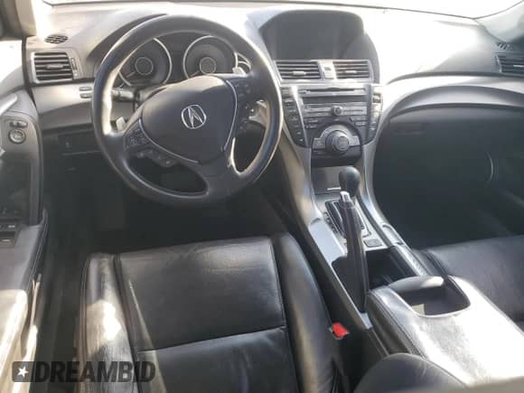 2010 Acura TL Technology с VIN 19UUA9F52AA004585, выставлен на аукционе Copart как лот 84956934 с пробегом Не указан миль и Списание • Salvage title. История ставок и продаж доступна на DreamBid. Изображение 8.