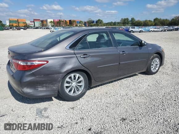 2017 Toyota Camry Hybrid XLE z VIN 4T1BD1FK7HU208050, wystawiony jako Copart lot #82497415 z przebiegiem 79 052 mil mil oraz Szkoda całkowita • Salvage title. Historia ofert i sprzedaży dostępna na DreamBid. Obrazek 3.