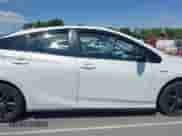 2017 Toyota Prius Two z VIN JTDKARFU4H3051645, wystawiony jako IAAI lot #41991804 z przebiegiem 301 338 mil mil oraz . Historia ofert i sprzedaży dostępna na DreamBid. Obrazek 13.