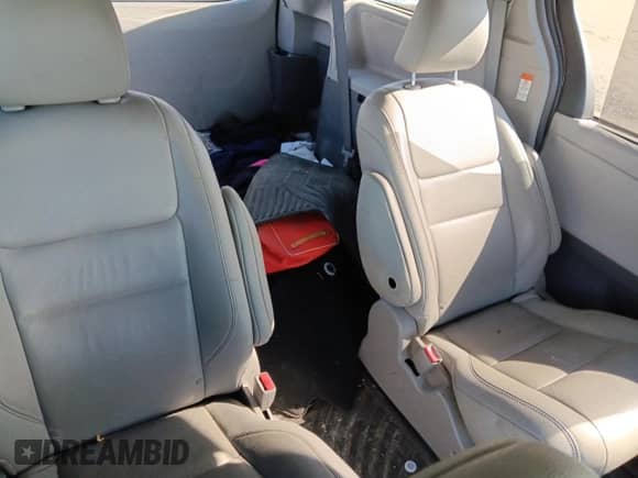 2015 Toyota Sienna Limited with VIN 5TDDK3DC5FS094285, listed as a Copart auction lot 69846845 with 104,048 mi miles and Salvage title. Bid and sale history available at DreamBid. Image 10.