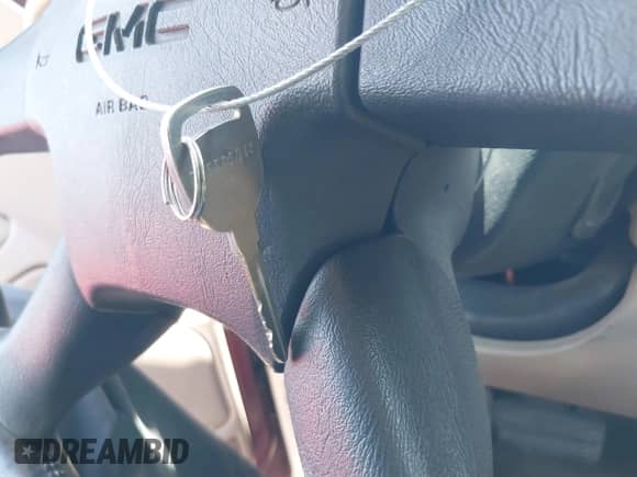 2003 GMC Sierra 1500 SLE with VIN 2GTEC19T931252810, listed as a IAAI auction lot 42504320 with 181,494 mi miles and . Bid and sale history available at DreamBid. Image 11.