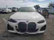 2022 BMW i4 eDrive40 с VIN WBY73AW07NFN08455, выставлен на аукционе Copart как лот 80458345 с пробегом 37 833 миль миль и На запчасти • Non repairable. История ставок и продаж доступна на DreamBid. Изображение 5.