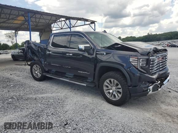 2023 GMC Sierra 1500 Denali z VIN 3GTUUGEDXPG191944, wystawiony jako Copart lot #66383435 z przebiegiem 78 795 mil mil oraz Szkoda całkowita • Salvage title. Historia ofert i sprzedaży dostępna na DreamBid. Obrazek 4.