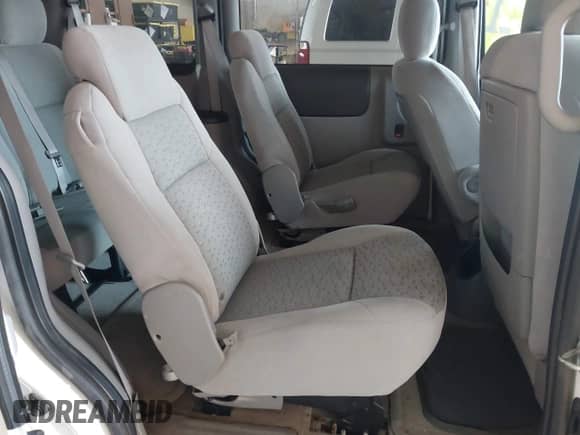 2008 Chevrolet Uplander LS с VIN 1GNDU23W58D208467, выставлен на аукционе IAAI как лот 42557344 с пробегом 123 977 миль миль и . История ставок и продаж доступна на DreamBid. Изображение 8.