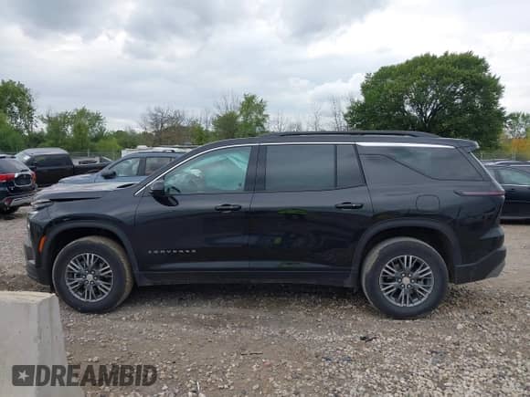 2024 Chevrolet Traverse FWD LT with VIN 1GNERGKS2RJ199389, listed as a IAAI auction lot 43188763 with 10,245 mi miles and . Bid and sale history available at DreamBid. Image 14.