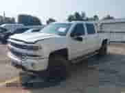 2017 Chevrolet Silverado 1500 LTZ z VIN 3GCUKSEC7HG489756, wystawiony jako IAAI lot #42365780 z przebiegiem 94 422 mil mil oraz . Historia ofert i sprzedaży dostępna na DreamBid. Obrazek 2.