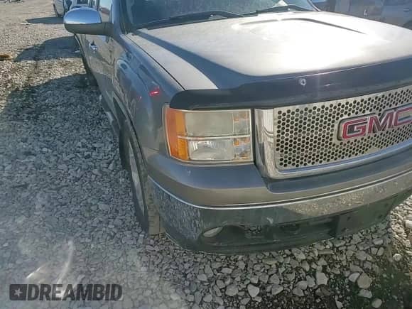 2008 GMC Sierra 1500 SLE2 z VIN 1GTEK19J48Z173433, wystawiony jako Copart lot #48158785 z przebiegiem 183 243 mil mil oraz Szkoda całkowita • Salvage title. Historia ofert i sprzedaży dostępna na DreamBid. Obrazek 11.