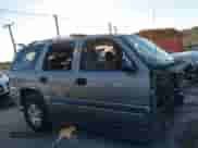 2003 Chevrolet Tahoe LS z VIN 1GNEC13T73J337859, wystawiony jako IAAI lot #41154422 z przebiegiem Nie podano mil oraz . Historia ofert i sprzedaży dostępna na DreamBid. Obrazek 13.