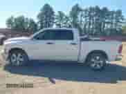 2015 Ram 1500 Big Horn z VIN 1C6RR6LG1FS661002, wystawiony jako IAAI lot #43402772 z przebiegiem 213 718 mil mil oraz . Historia ofert i sprzedaży dostępna na DreamBid. Obrazek 14.